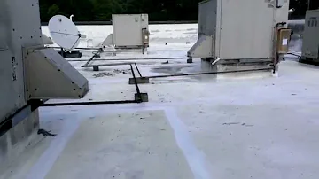 ¿Tienen más goteras los tejados planos?