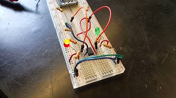 Comparator Circuit Using a Thermistor