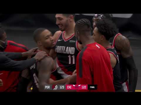 Damian Lillard Calls Game For The Blazers | Highlights vs. Bulls