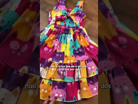 Vestido Infantil de Gatinhos Colorido - Aventura Felina - Video