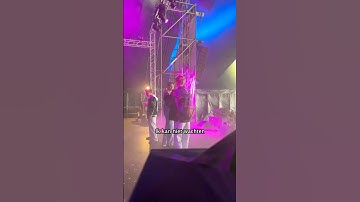 BOYS zingen "Ik ga je bellen" LIVE op het Zomerspektakel! #zomerspektakel #festival #boyband #shorts