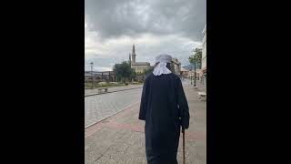 Sir Olmuşsun Gafi̇lhana, Nur Olmuşsun Âri̇fânâ