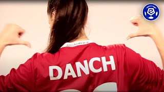 Video thumbnail of "KLAUDIA DANCH - życie z piłką"