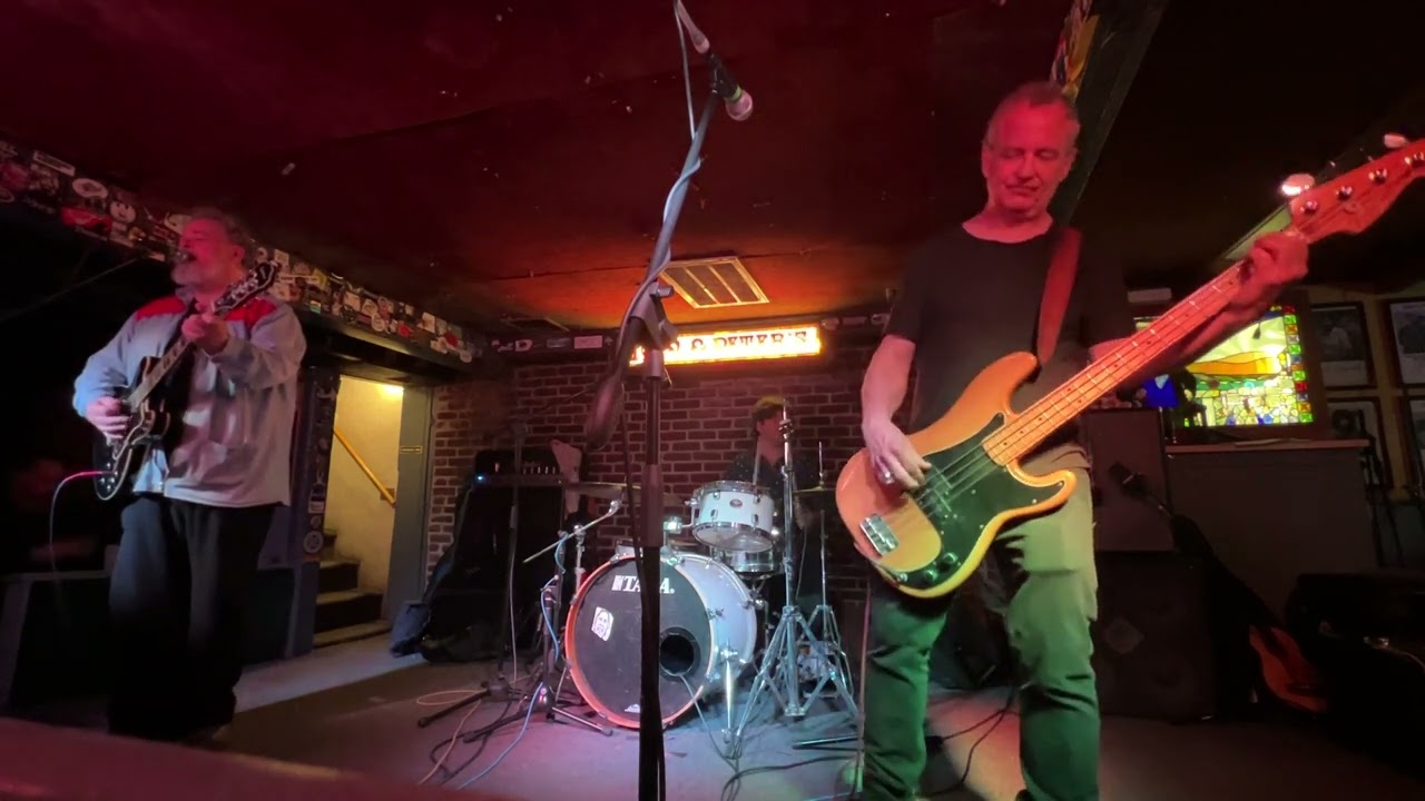 Watch Chris Harford, Dave Dreiwitz, Eric Slick - Five Things -11/23/23- John & Peter’s - New Hope, PA on YouTube Watch Chris Harford, Dave Dreiwitz, Eric Slick - Five Things -11/23/23- John & Peter’s - New Hope, PA on YouTube