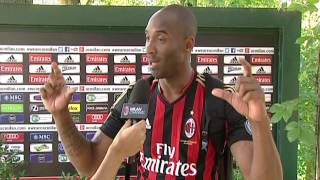 AC Milan | Kobe Bryant a Milanello!!! (with subtitles)