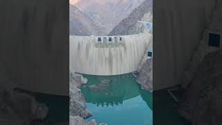 The 275-meter giant dam is filling - time lapse (Yusufeli Dam -Çoruh River- Artvin, Türkiye)