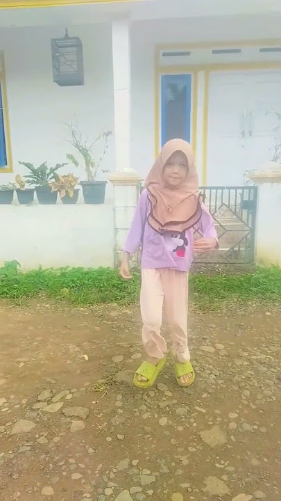 kaku aku sakit gess #jalanyangjauhjanganlupapulang #smartphone