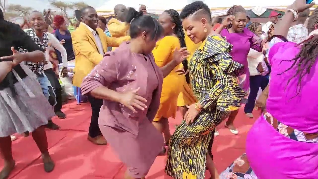 NGASYA YA LUCIA & BONFACE SONG  - AKUNITE SYINDU NESA MWIITU WENYU
