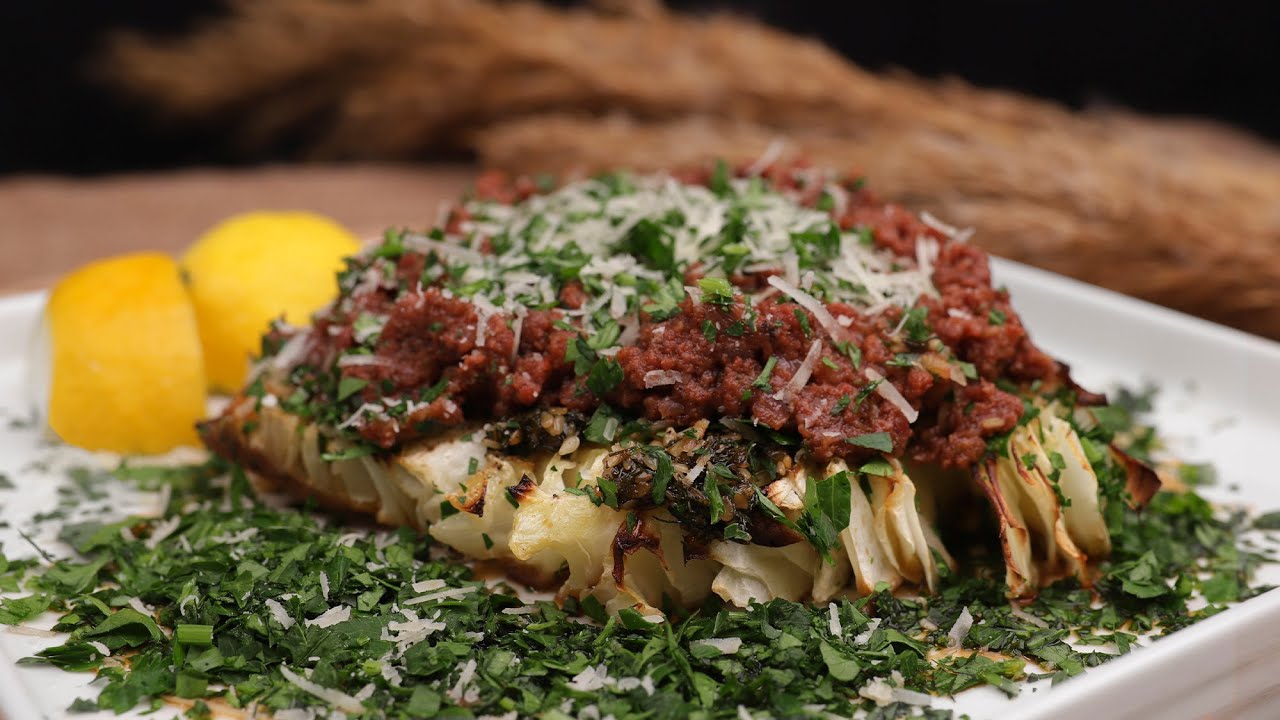 👵🥬 My friend's grandmother's recipe Grilled Cabbage Steaks with Ground Beef and Parmesan
