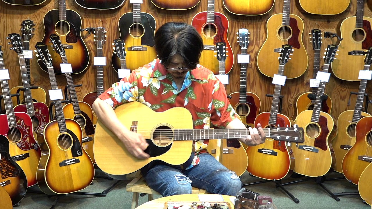 MARTIN 000 18 1972 - YouTube