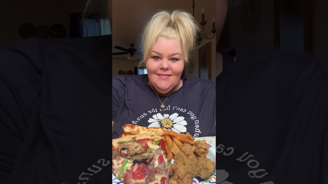 Whats up Everybody❤️ #foryoupage #FYP #Mukbang #EatingShow #Pizza #Wings #CheeseSticks #Fries #EatWi