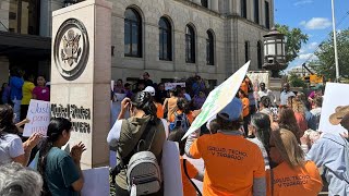 Federal judge grants injunction on Iowa migrant reentry law