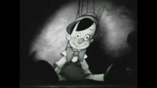 Avengers 2 Age Of Ultron - Ive Got No String Scary Music Box Version.