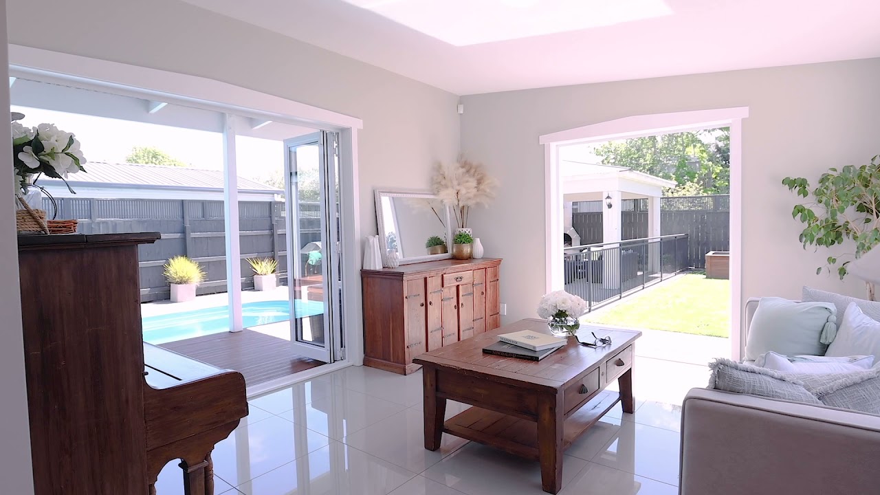 16 Selwyn Crescent, Whanganui YouTube