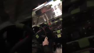 НЕ ВЕЗИ МЕНЯ, МРАЗЬ!В Москве пассажирка такси устроила истерику и обещала разбомбить машину из-за са