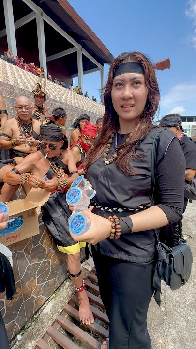 Like a warrior, this is the traditional clothing of a Dayak Mali girl from West Kalimantan