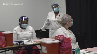 Lamar University nursing students administer COVID-19 vaccines on campus