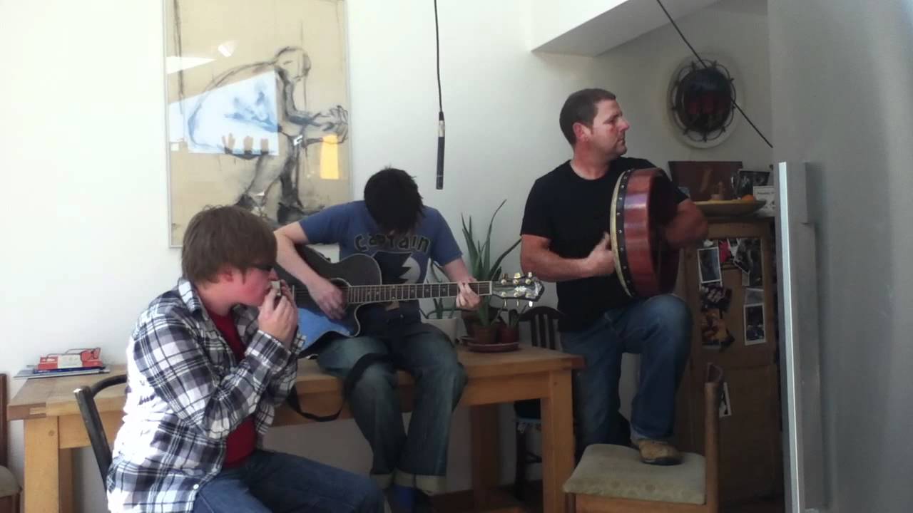 Grace Petrie - The Revolution Will Not Be Televised