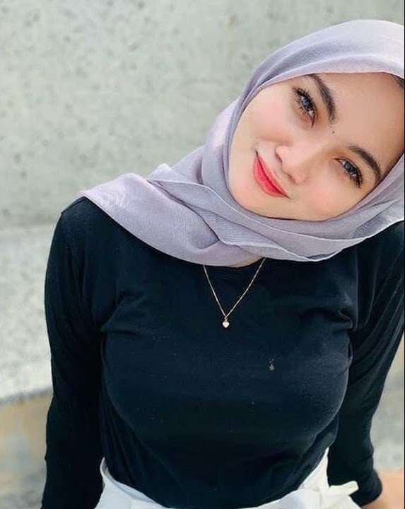 wanita cantik bodyguard