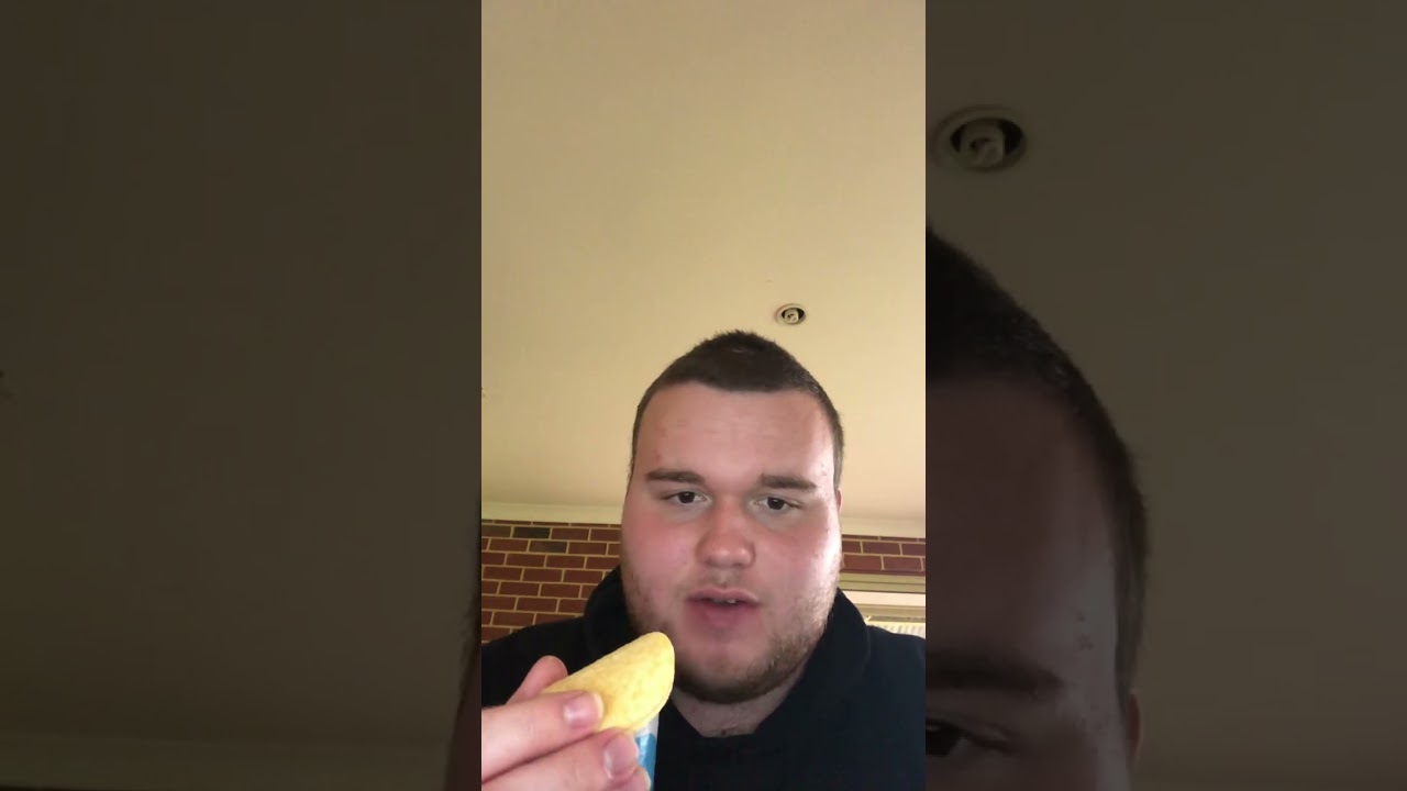 Chicago Style Deep Dish Pizza Pringles Passport Flavour Food Review