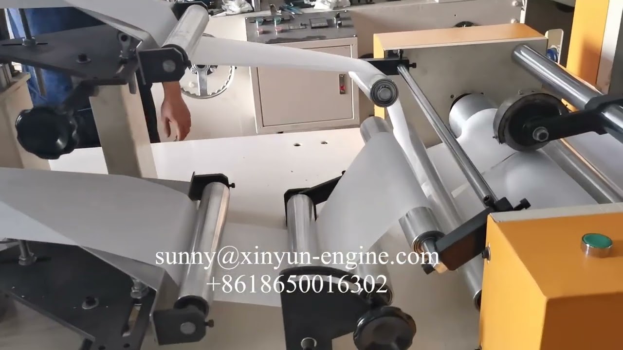 Machine de fabrication de papier pour serviettes de table de 32 cm avec chauffage de gaufrage