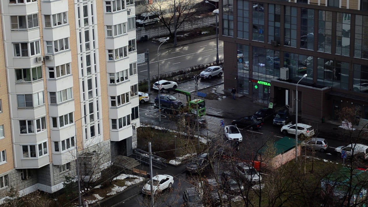 Эвакуация авто с вывернутыми колесами - YouTube