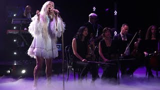 Kesha Performs Hit Song 'Praying' screenshot 5