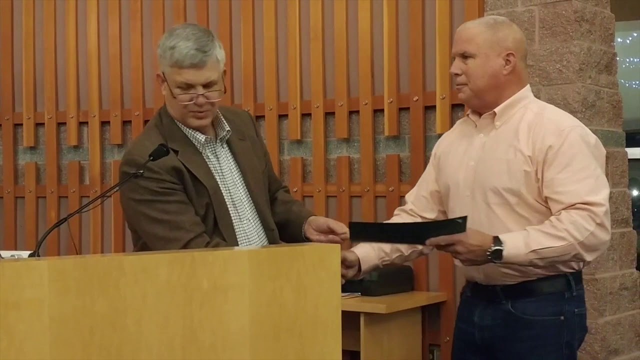 Lakewood City Council Recognizes LeMay Pierce County Refuse For The