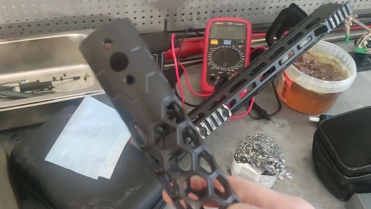 Цевье CGNL Hamilton: не хорошо, но и не ужасно.