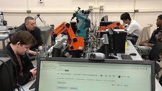Hennepin Tech To Expand Robotics Program to Brooklyn Park Campus