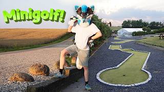 Full Playing Minigolf in Fursuit! ⛳ News