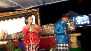 tresno waranggono Esty sutikno feat panji eri s
