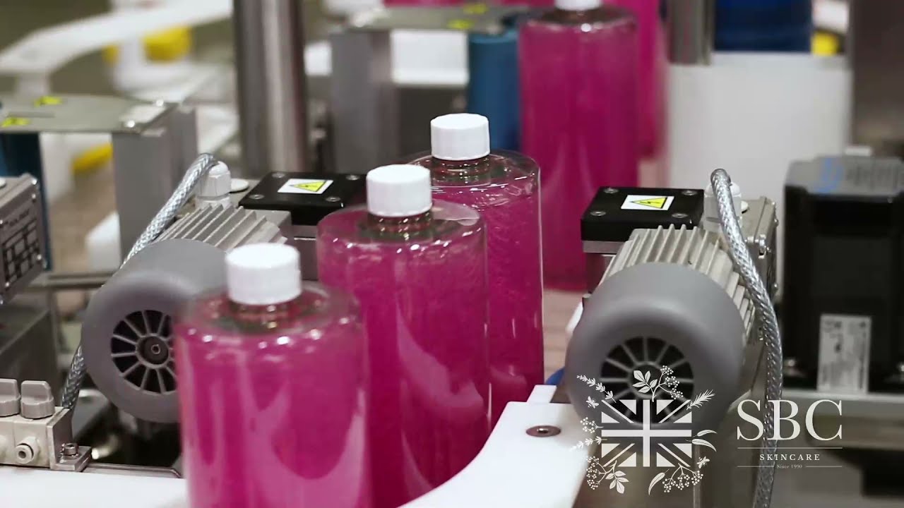 Hydra-Collagen Moisturising Gel Behind the Scenes