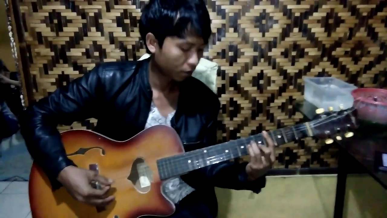 Chord Lagu Akad Untuk Perempuan Yang Sedang Dalam Pelukan Chord Lagu Akad Untuk Perempuan Yang Sedang Dalam Pelukan