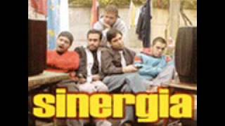 Video thumbnail of "Sinergia - Chilerobot"