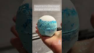 Lush big blue bath bomb - made by myself in store #lush #bathbomb #bigblue #fyp #lushcommunity