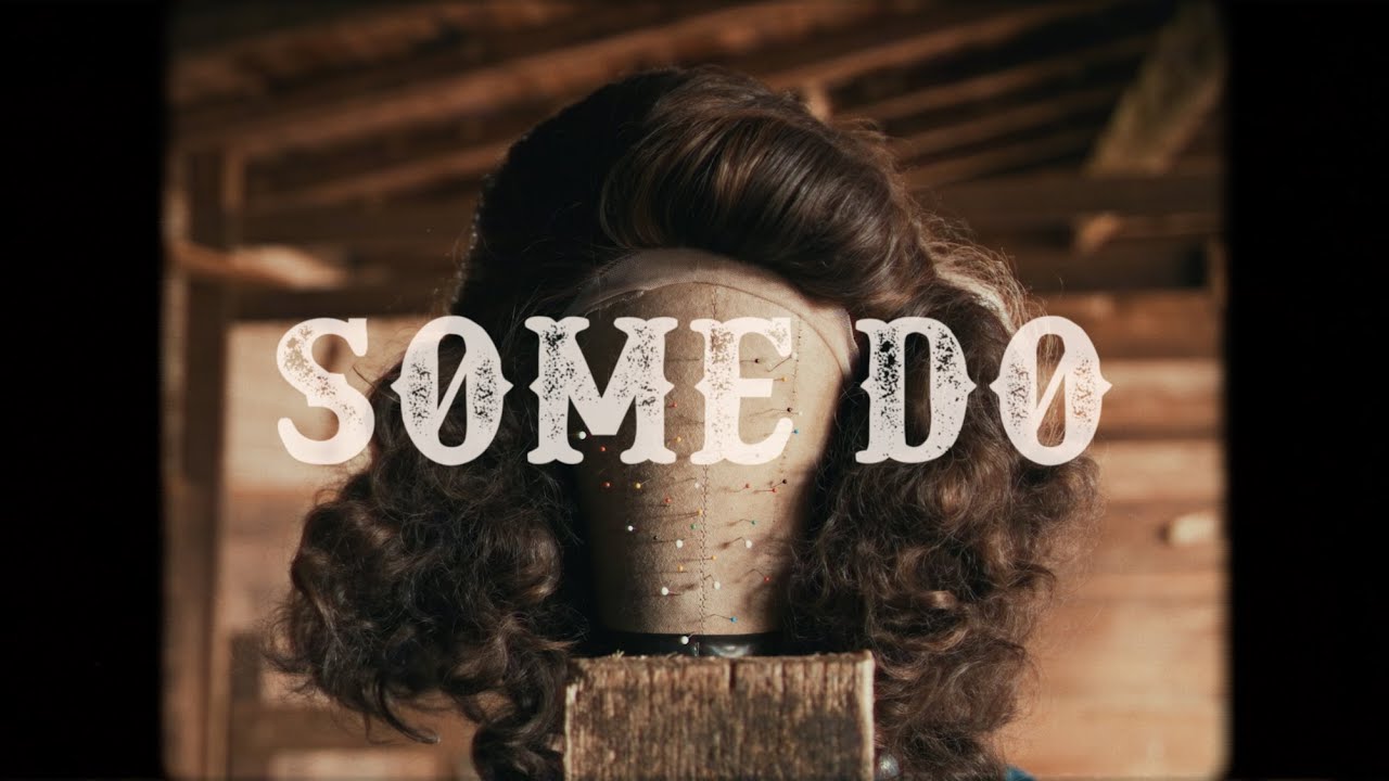 Deau Eyes - Some Do (Official Music Video) auf YouTube ansehen Deau Eyes - Some Do (Official Music Video) auf YouTube ansehen