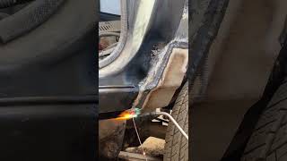 Restoring The Rugged Toyota Land Cruiser Fj70 - Pat