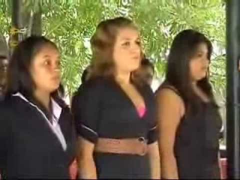 24 OCTUBRE 2013 CLAUSURA CURSO DE COSMETOLOGIA EN CFE elton john