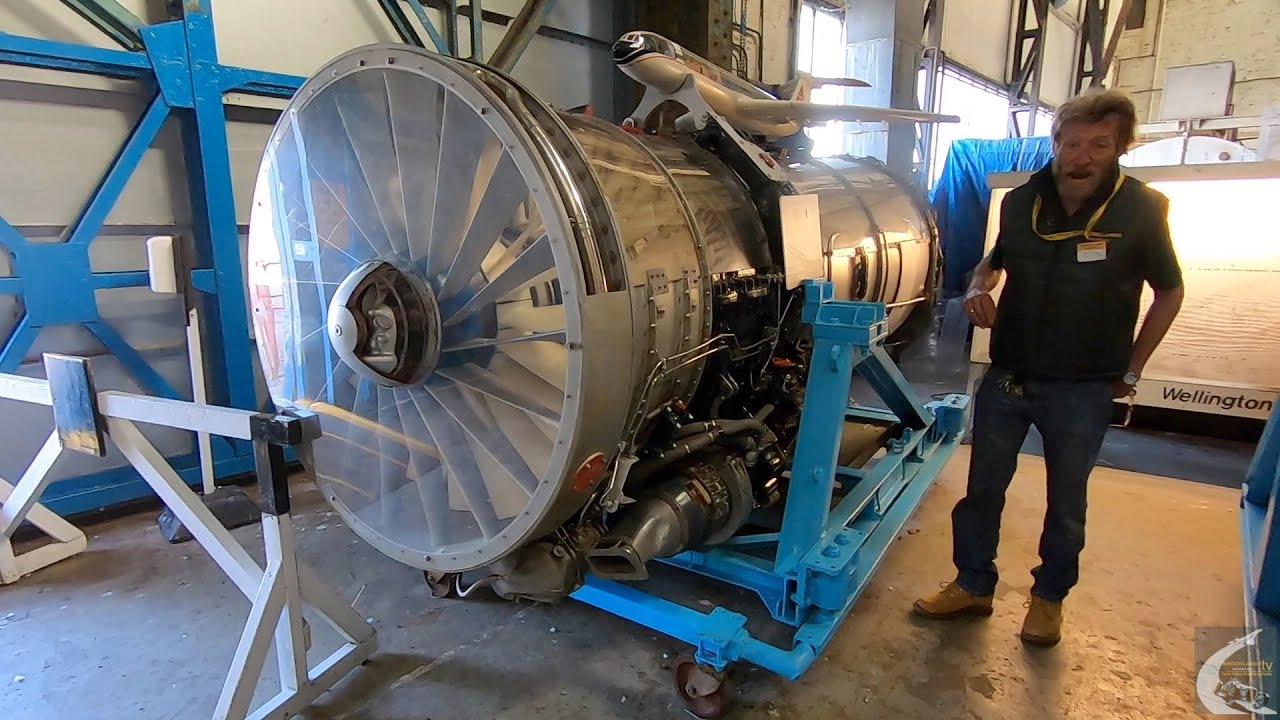 Brooklands Museum: Engines in the Stratosphere Chamber - YouTube