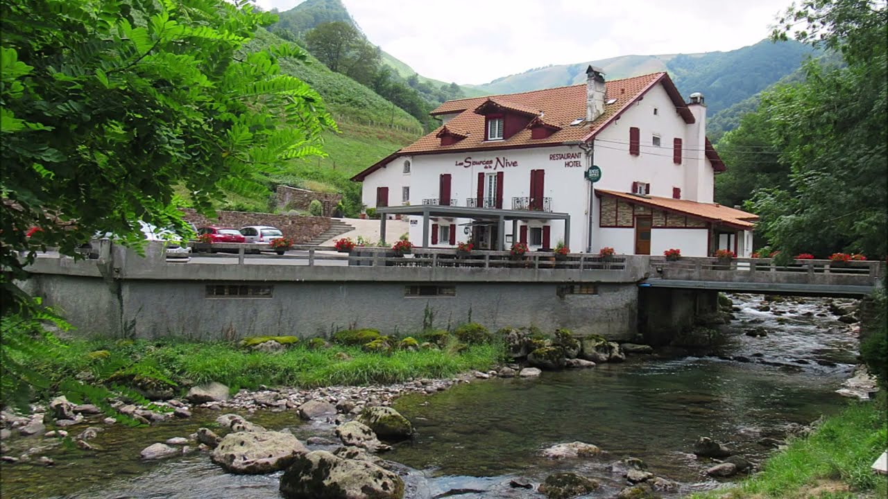 Esterencuby :  Balade autour des  sources de la Nive