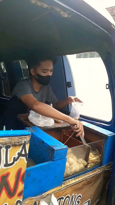 Round tofu squid snack