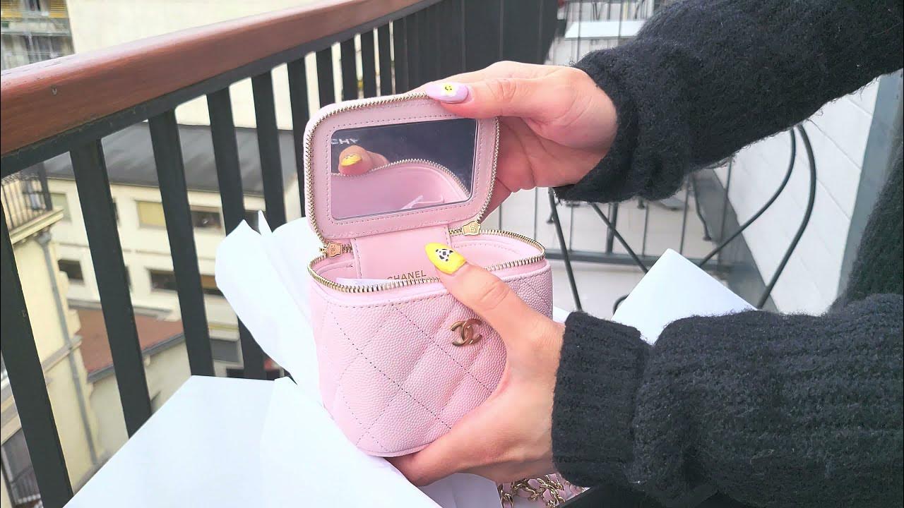 CHANEL 22P MINI VANITY WITH MIRROR IN ROSE CLAIRE CAVIAR [UNBOXING] 