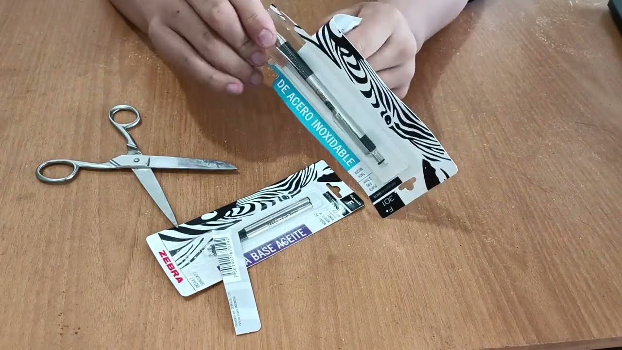 Plumas zebra unboxig