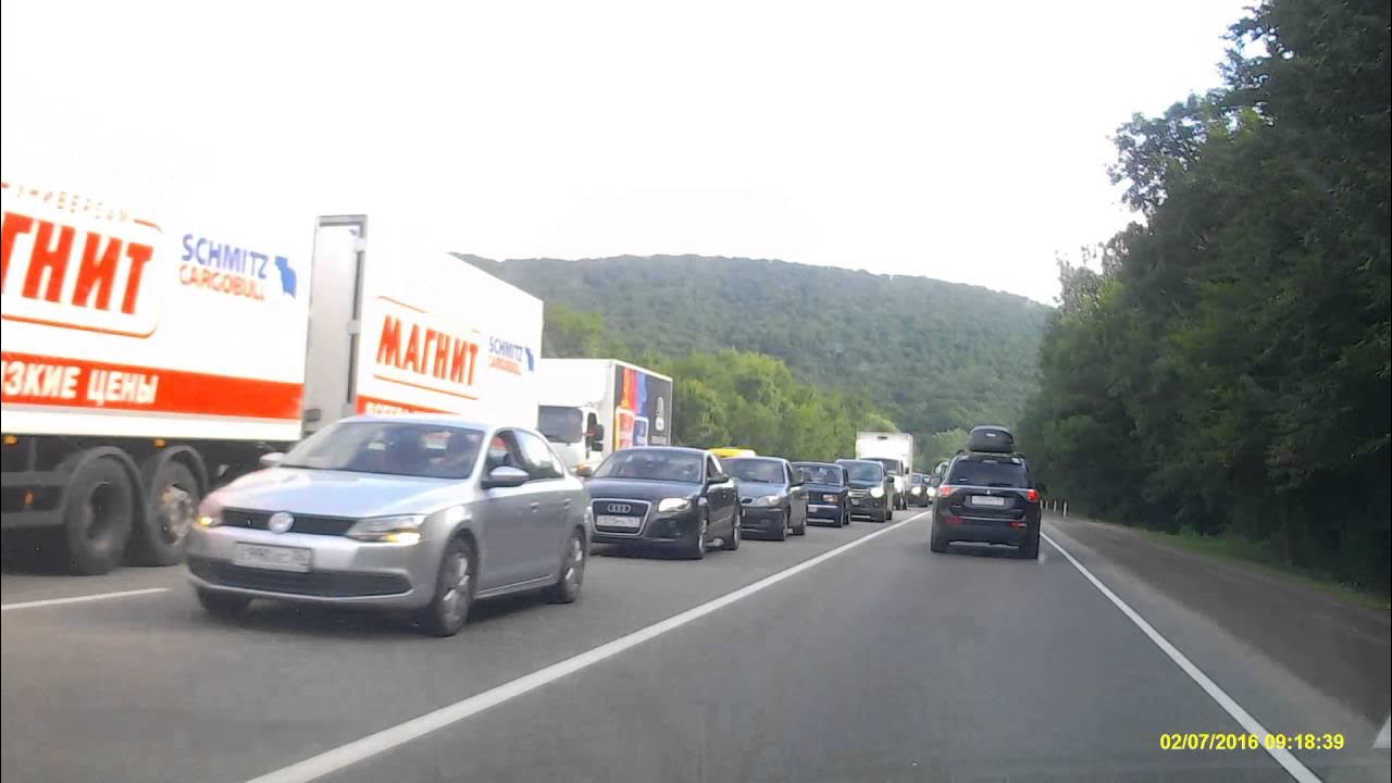 Горячий ключ пробка. Дорога дон м4 джубга краснодар. Трасса краснодар новороссийск. Джубга трасса м4. Дорога м4 дон горячий ключ.