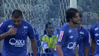 O gol de Ábila para o Cruzeiro contra o Chapecoense pela Primeira Liga 2017