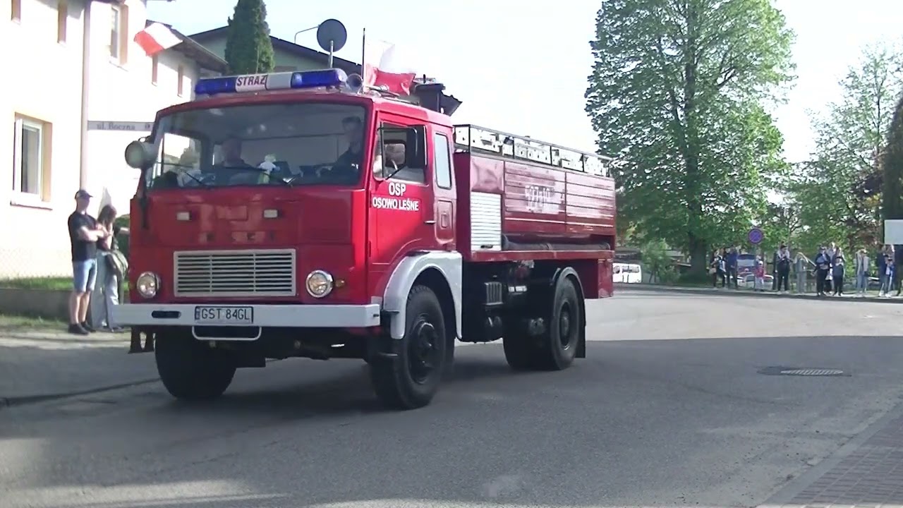 Przejazd alarmowy 52 pojazdów strażackich w Skórczu 1/3