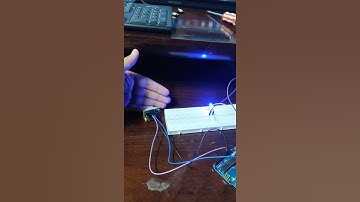 Connecting PIR sensor to Arduino to turn LED ON-OFF
