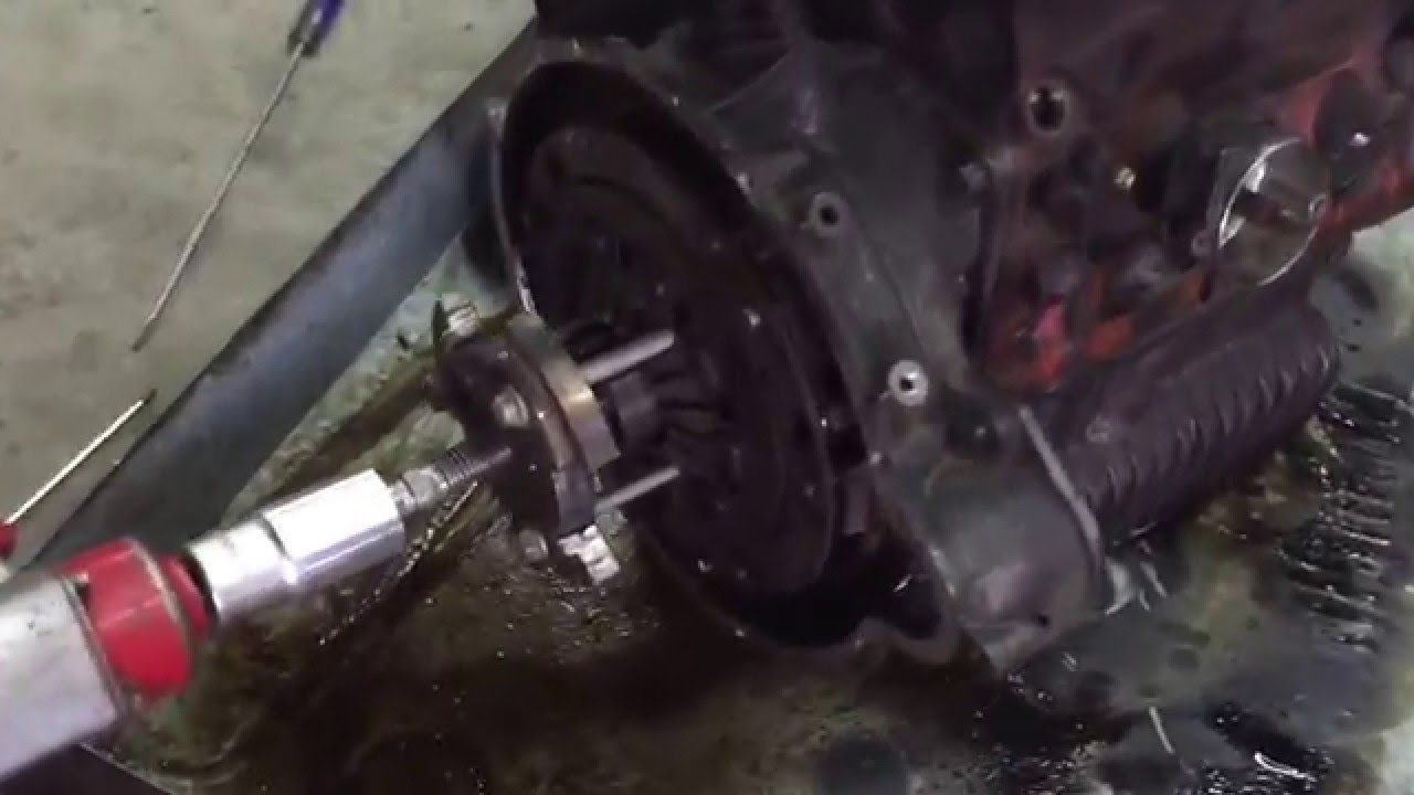 Tool for remove flywheel classic Mini Cooper YouTube
