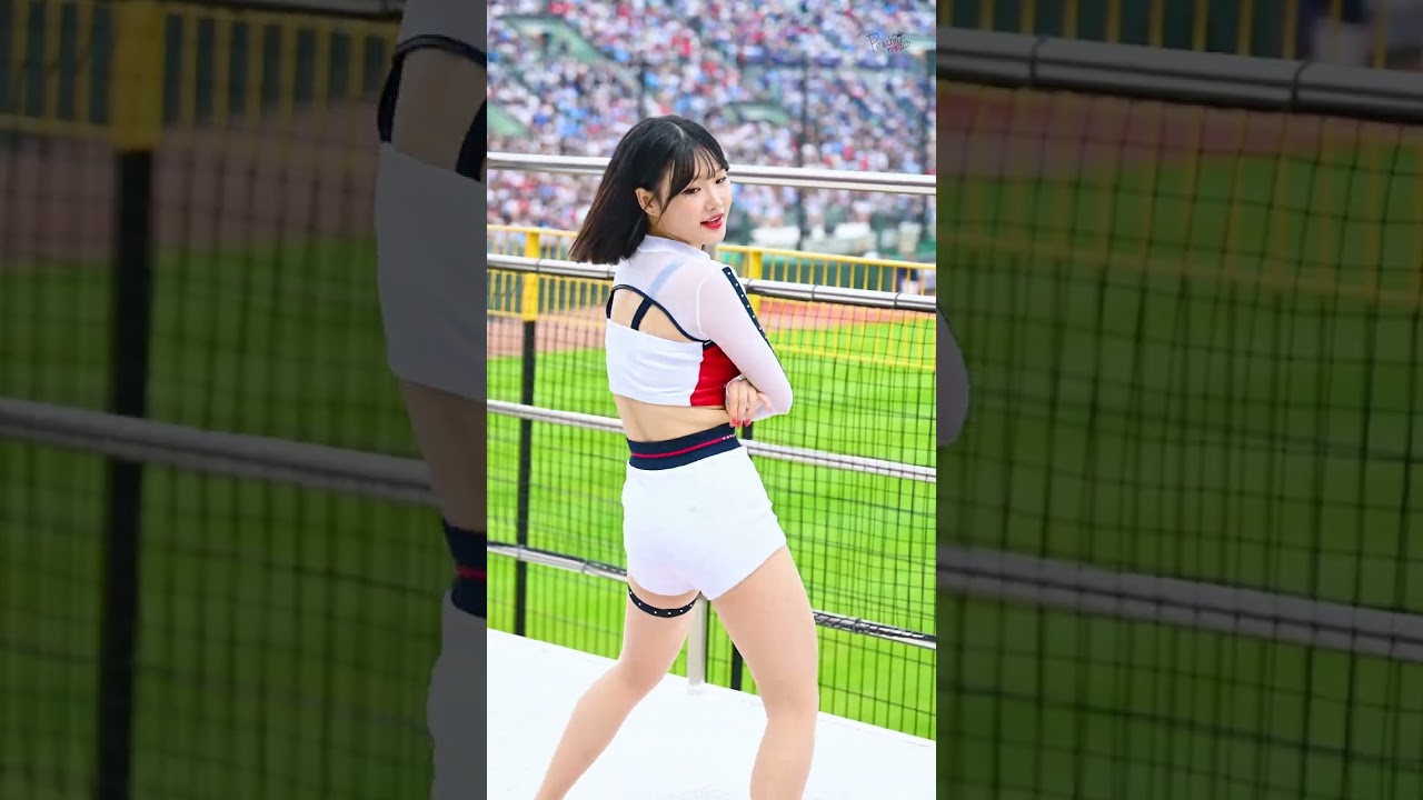 최홍라 치어리더 ㅡ 르세라핌